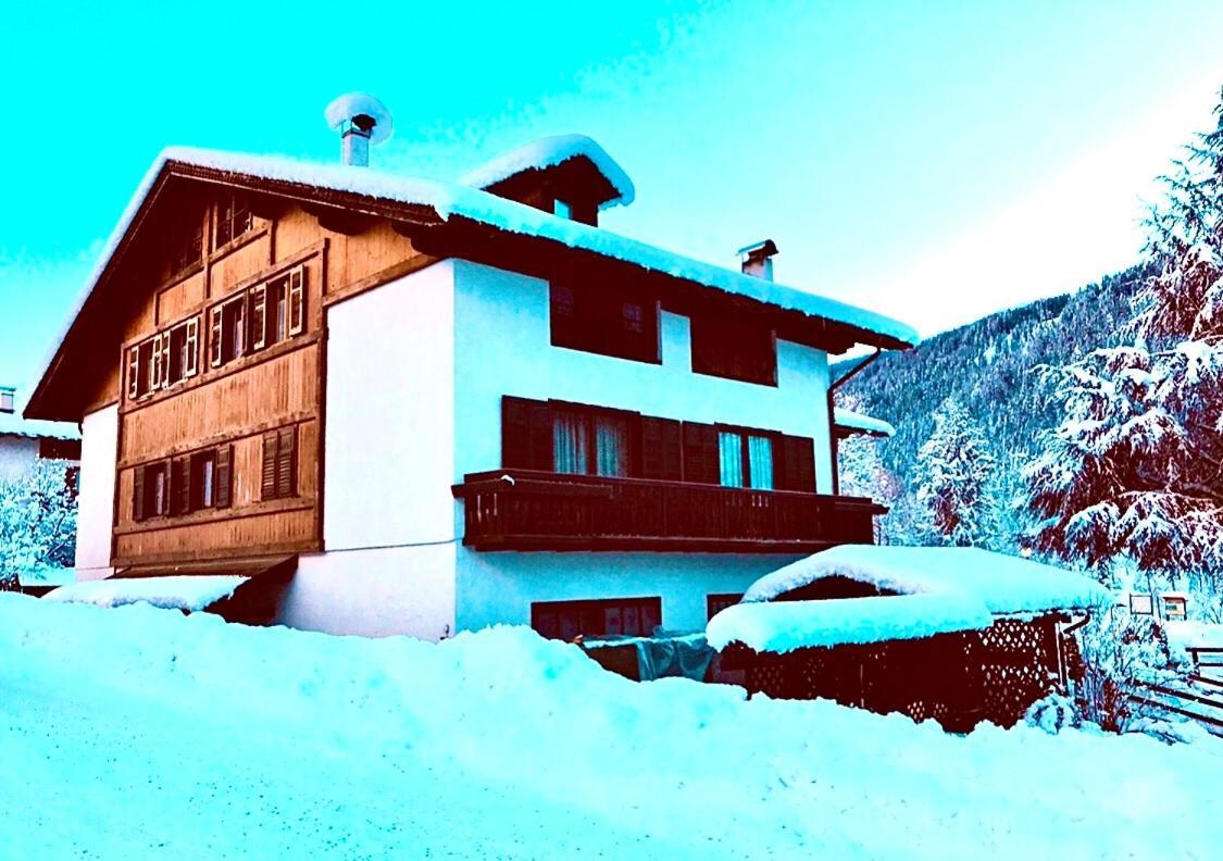 Appartement Casa Martini à Mezzana  Extérieur photo